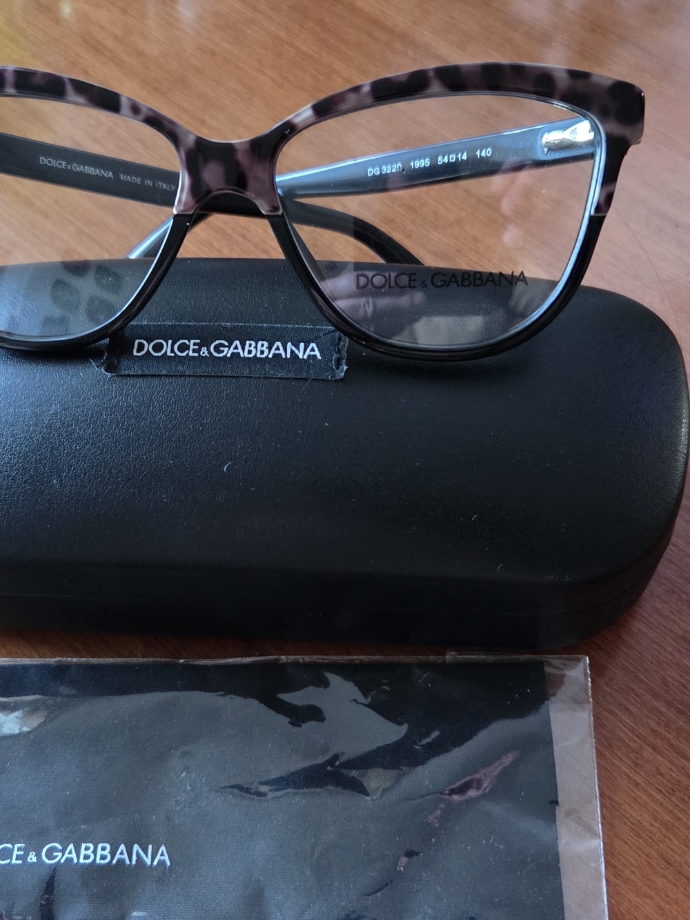 Dolce & Gabbana Tortoiseshell Cat-Eye Glasses - Brown and Black